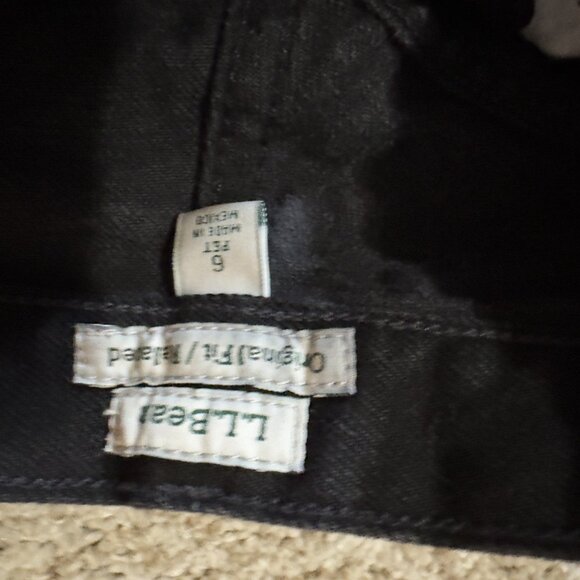 L.L. Bean Women's Straight Leg Jeans - Jet Black - Picture 3 of 8